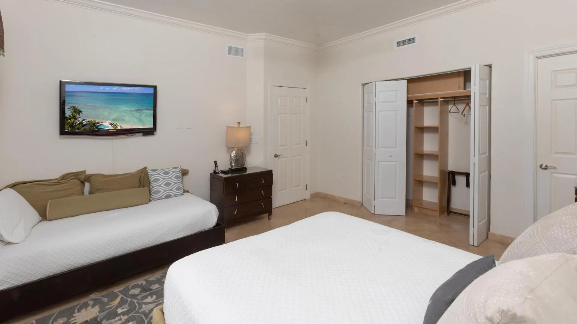 South Bay Beach Club 14 - 4 Bedroom 4 Bathroom Unit George Town 0*,  Cayman Islands